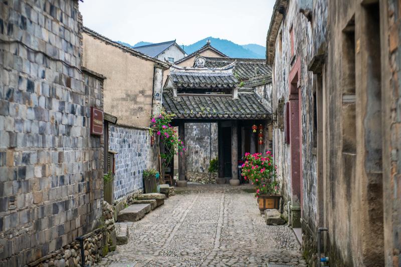 探秘刚做完月子,同房的时候阴道干涩怎么办?,解答你的疑问